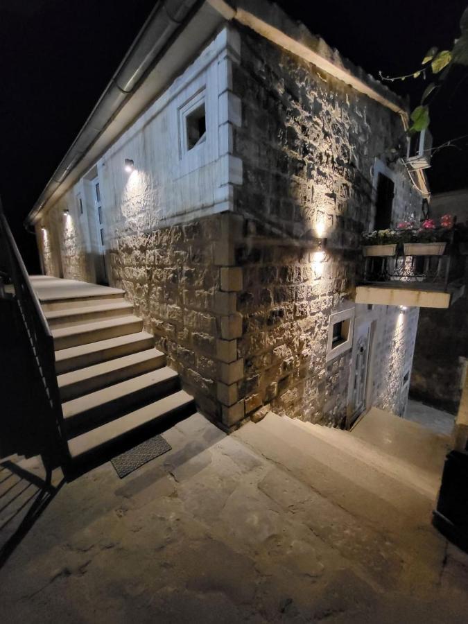 Mara Apartments Perast Room photo